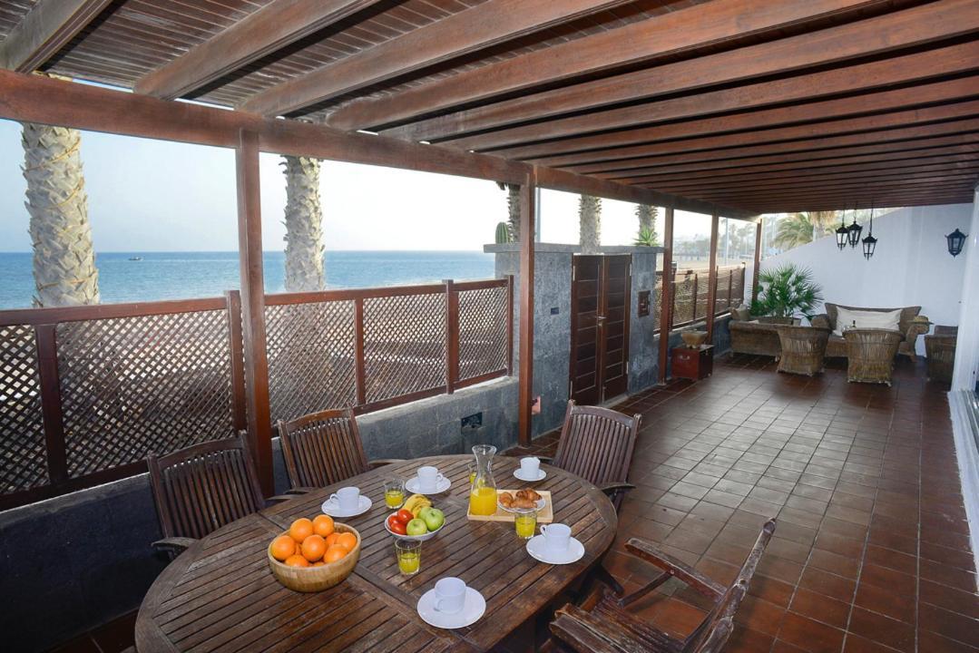 La Casa De La Playa Villa ปูแอร์โตเดลคาร์เมน ภายนอก รูปภาพ